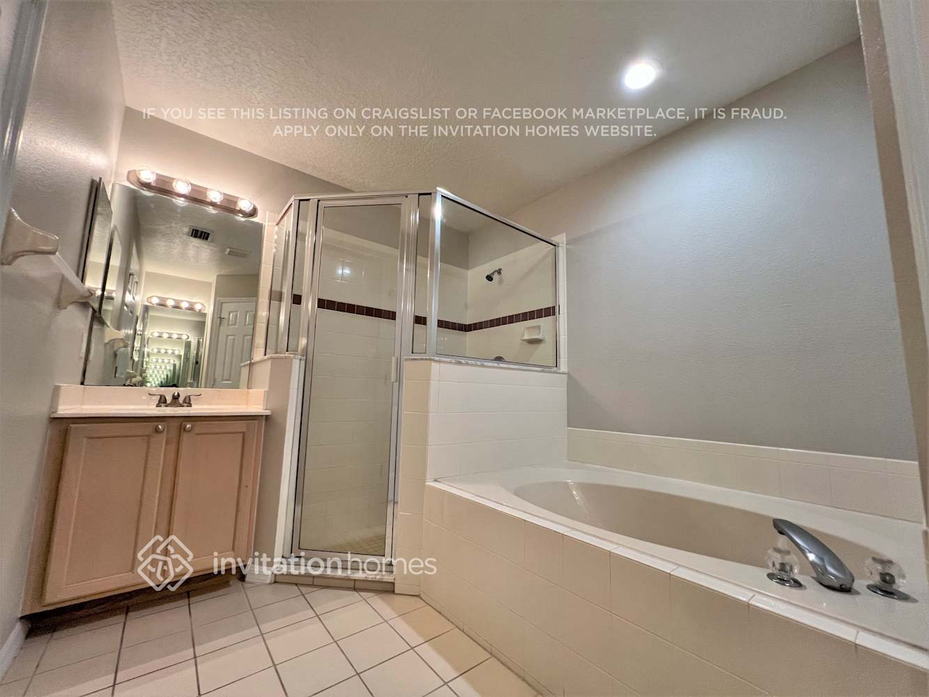 Building Photo - 5341 NW Aloha St