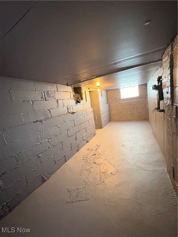 Building Photo - 3308 E 137th St