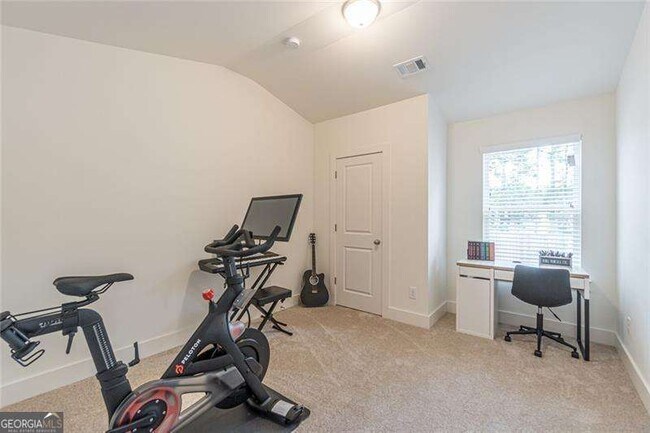 Building Photo - 5392 Brooklands Dr