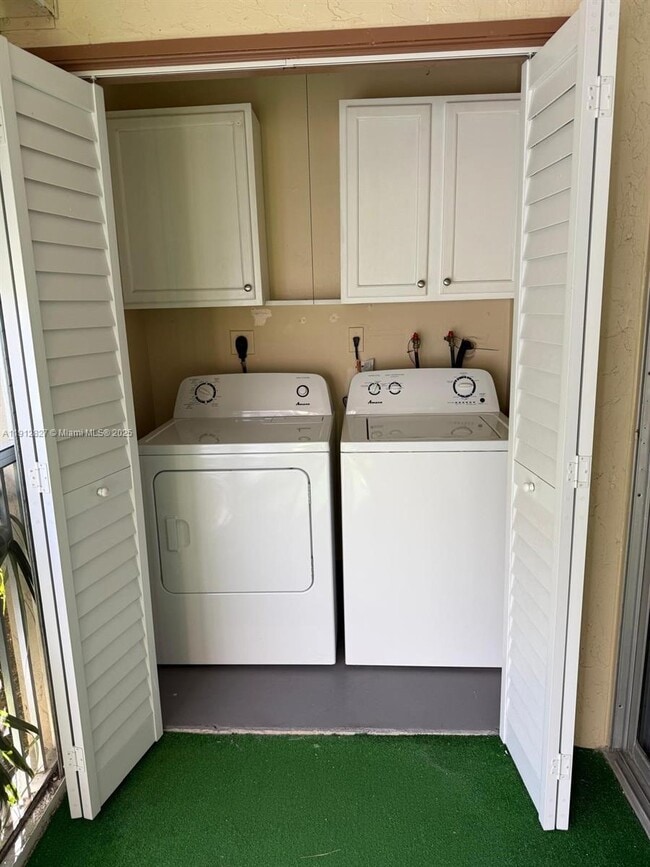 Building Photo - 3321 NW 47th Terrace