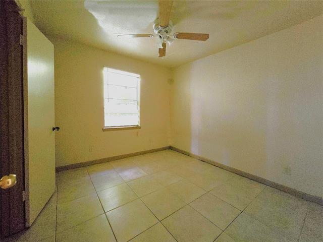 Building Photo - 8224 Campanella Dr