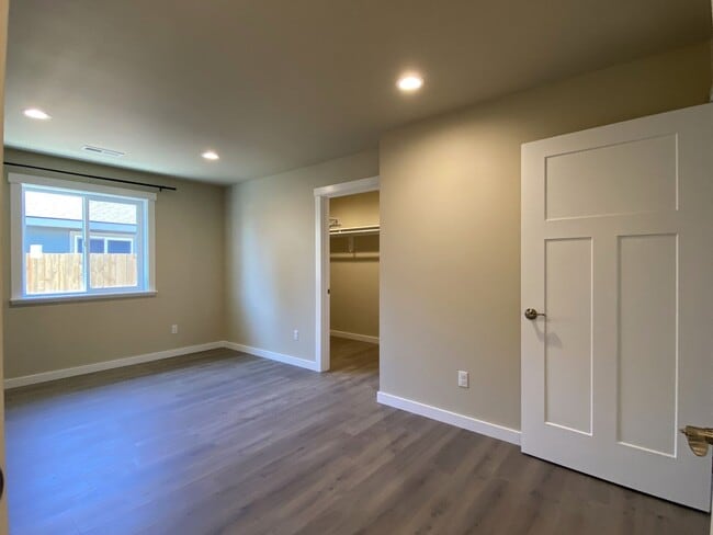 Building Photo - Brand New Construction