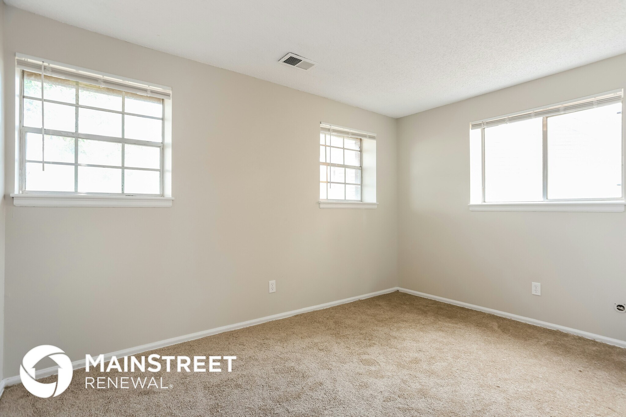 Building Photo - 1656 S Quintero Way