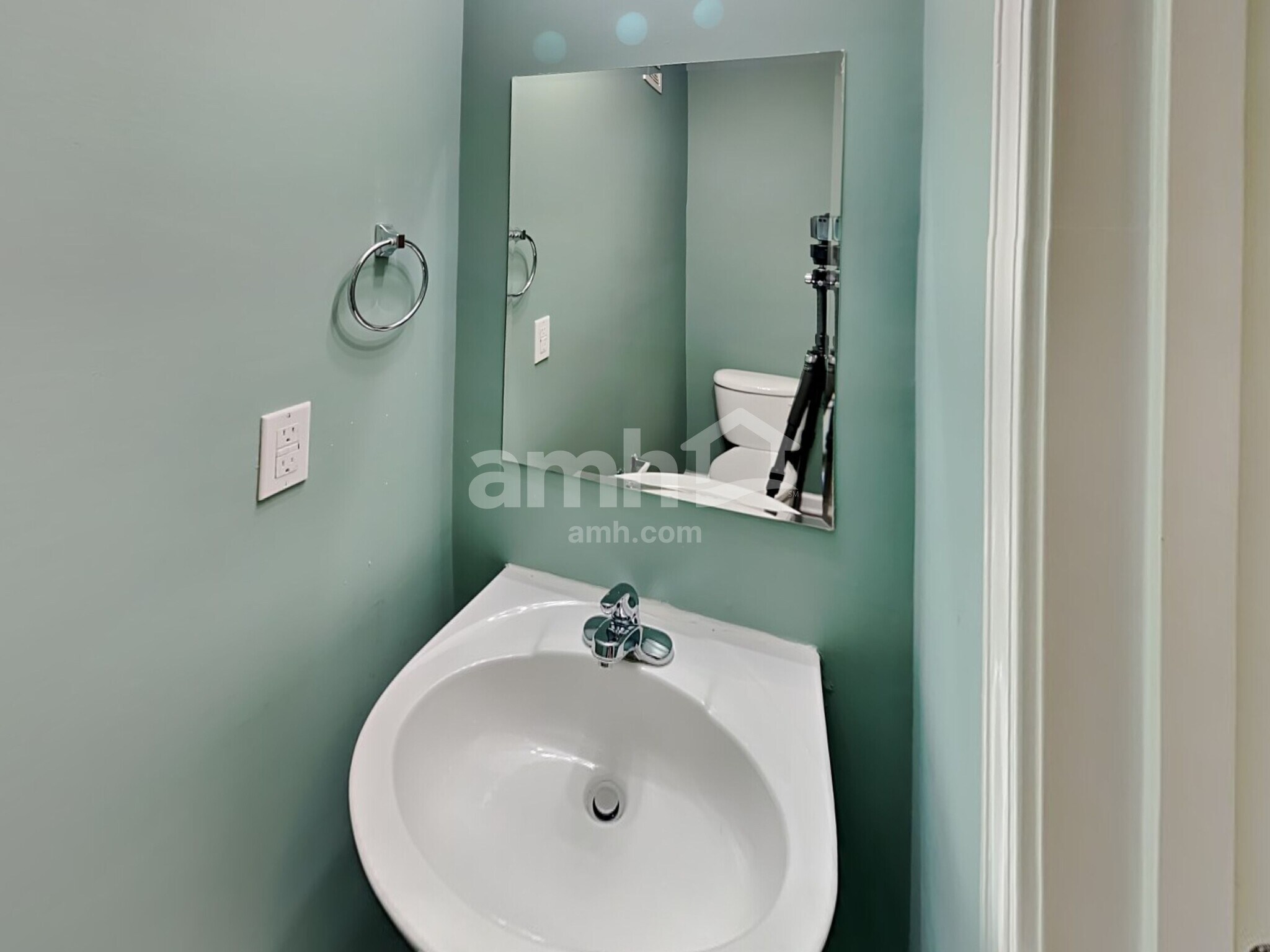 Building Photo - 1107 Stafford Dr