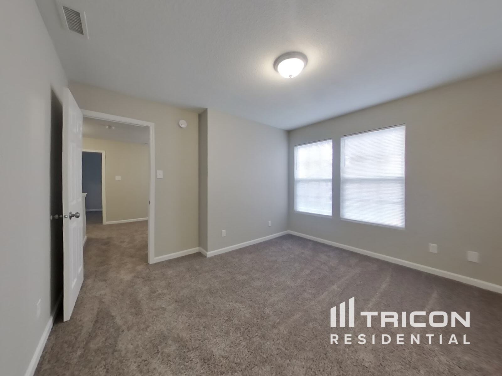 Building Photo - 3032 W Longbranch Dr