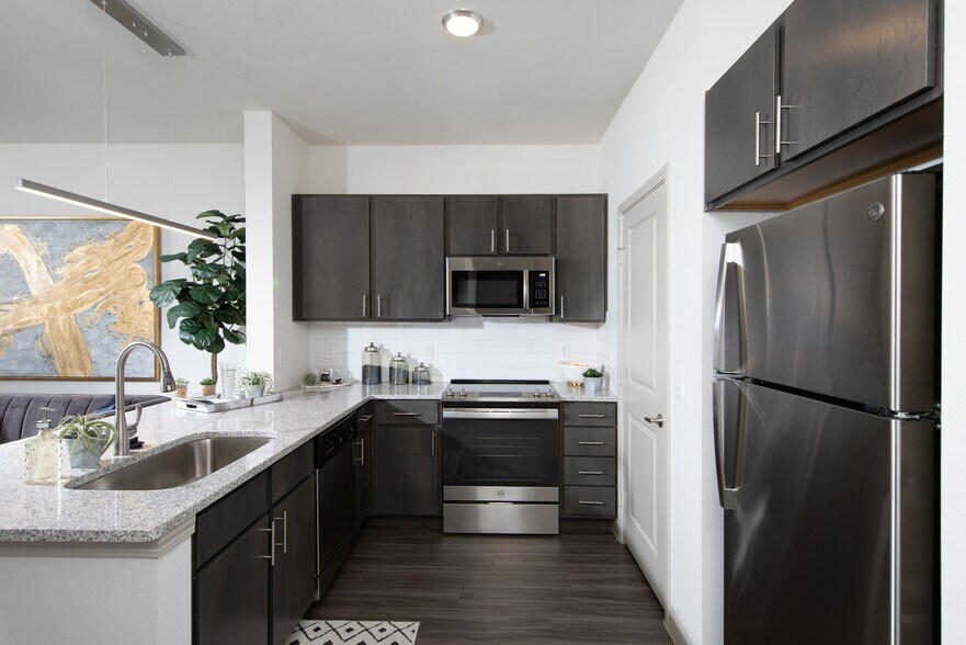 Building Photo - The Luxe at Cedar Hill 55+ Active Adult