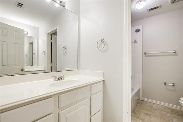 Building Photo - 3401 Maddock Dr