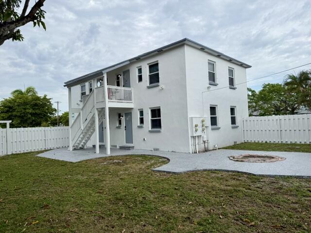 Building Photo - 715 2nd Ave S