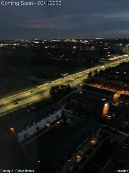 Building Photo - 5000 Town Center Dr