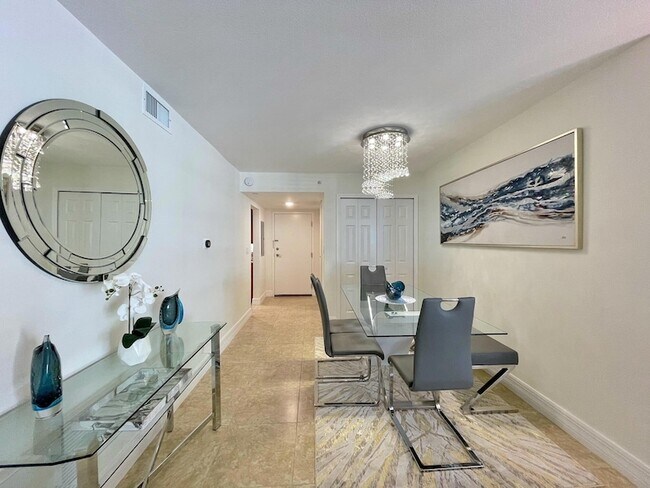 Building Photo - 3000 N Ocean Dr