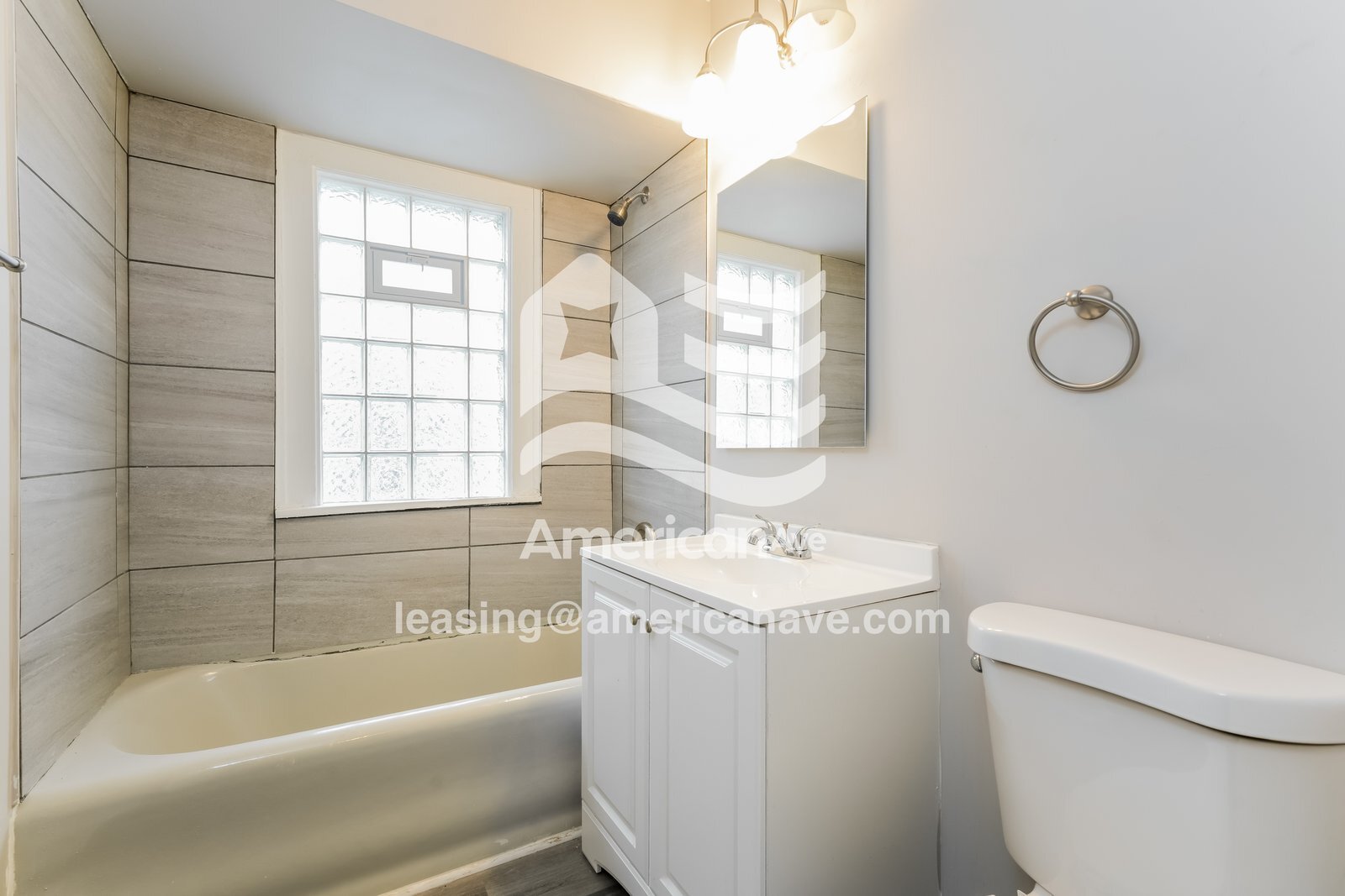 Building Photo - 2650#2652 North 50th Street, 53210; #1593339 - 1593339