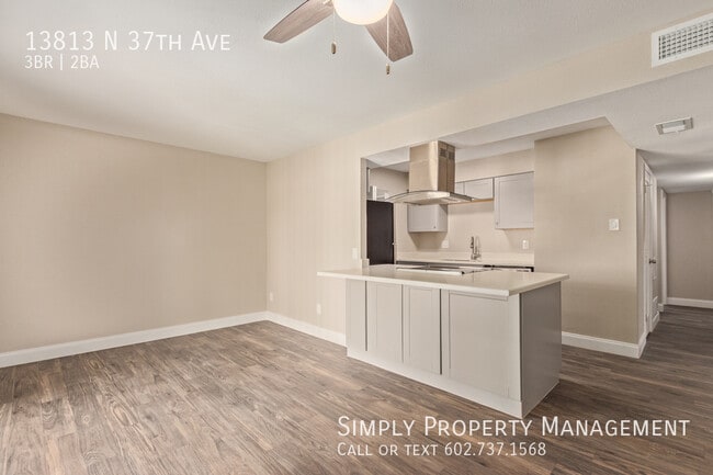 Building Photo - 13813 N 37th Ave