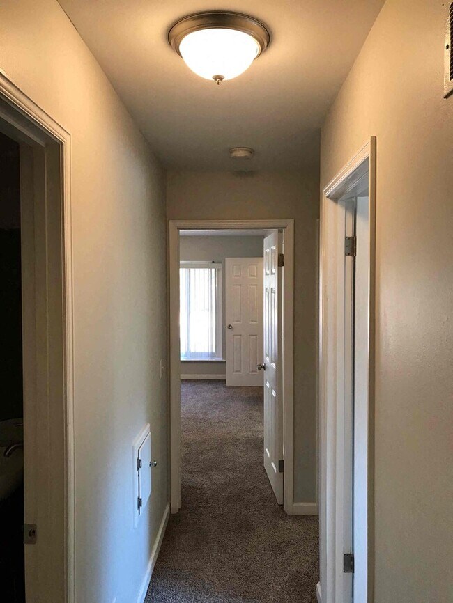 Building Photo - 12423 Partridge Run Dr