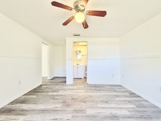 Building Photo - 5707 Quist Dr