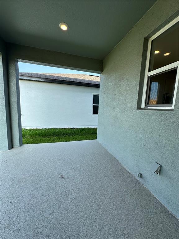 Building Photo - 5714 Cattle Rnch Dr