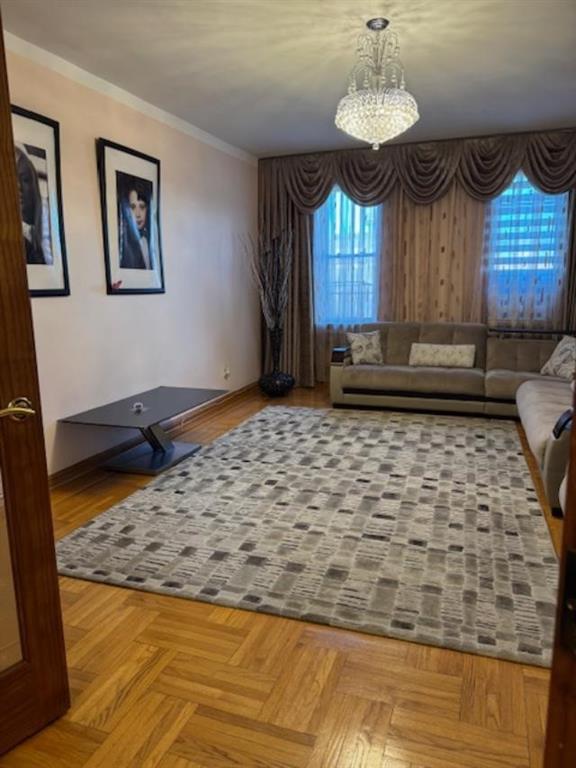 Building Photo - 1560 E 18th St