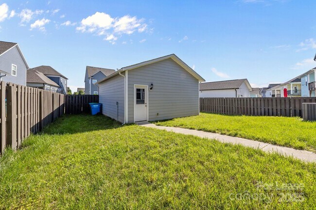 Building Photo - 13715 Jacks Ln