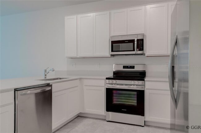 Building Photo - 3243 Laurent Lp