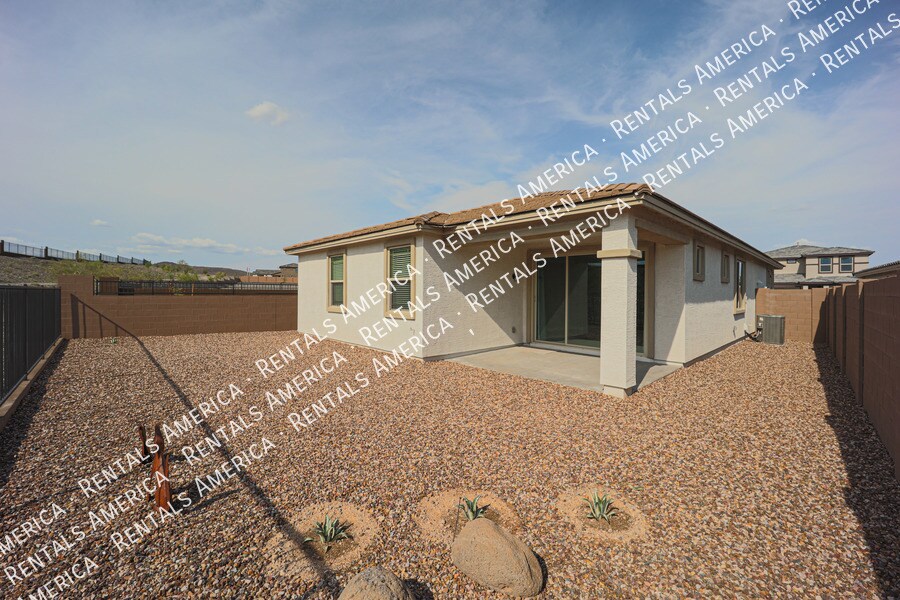 Building Photo - 31880 N 123rd Ln