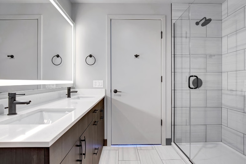 Building Photo - 222 N Ada St