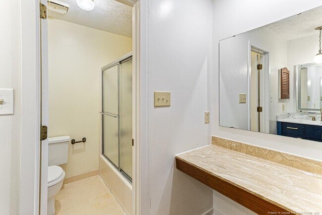 Building Photo - 4463 Briton Cir