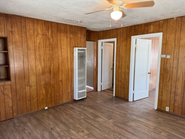 Building Photo - 1291 Wallis Ave