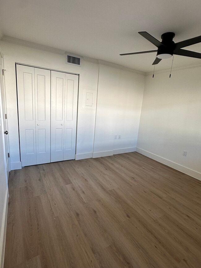 Building Photo - 401 Airport Ave E