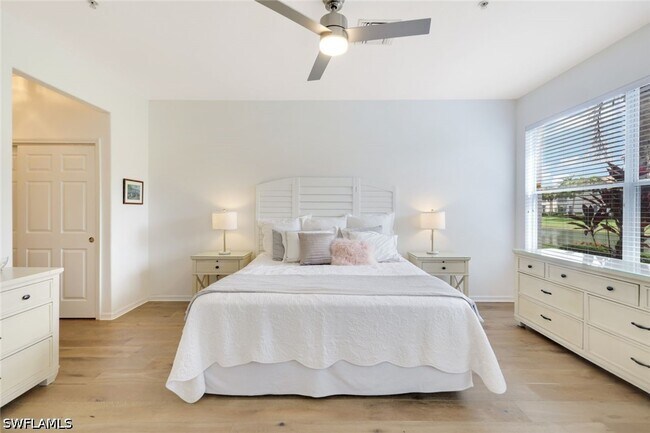 Building Photo - 12867 Carrington Cir