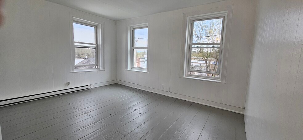 Bedroom - 3201 Church St