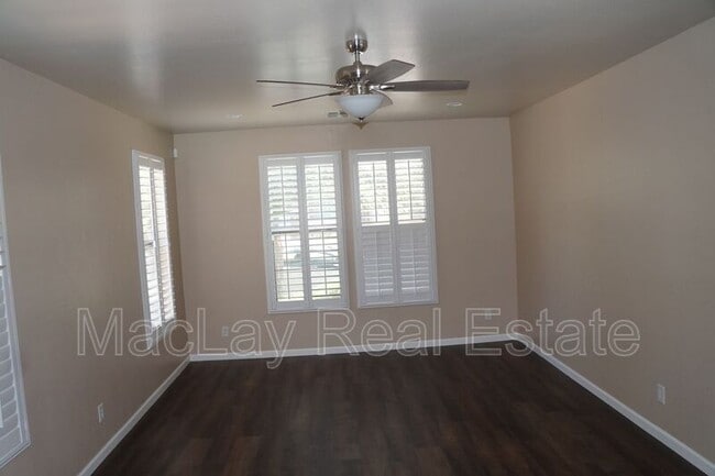 Building Photo - 3829 E Morelos St