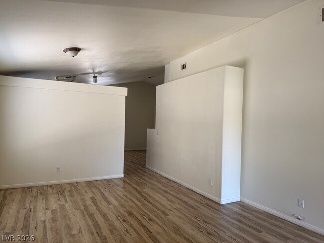 Building Photo - 1244 Strike Jumper Ct