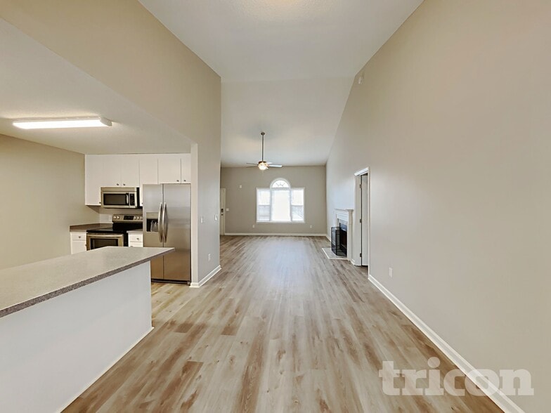 Building Photo - 603 Garrison Ave