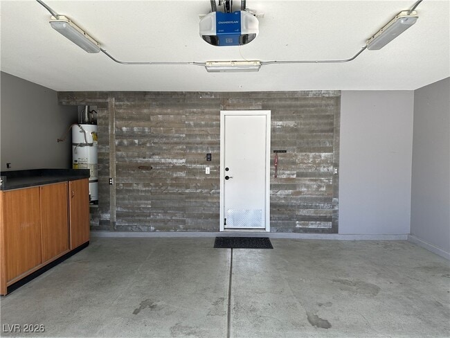 Building Photo - 6545 Cedar Waxwing St