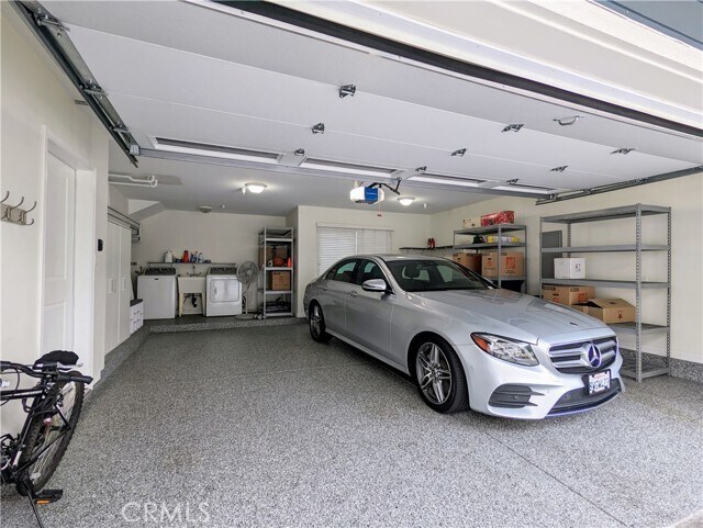 Building Photo - 9559 Firestone Blvd