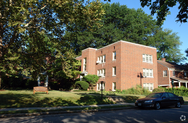 Kenmore Apartments - 1400 Kenmore Ave Fredericksburg VA 22401 ...