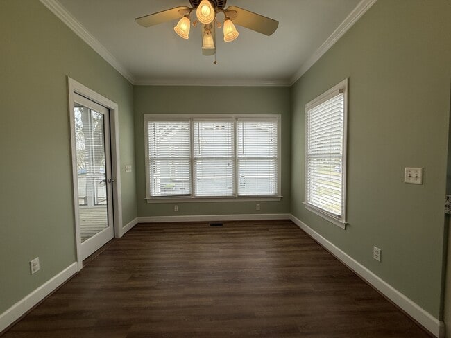 Building Photo - 101 Patrick Dr