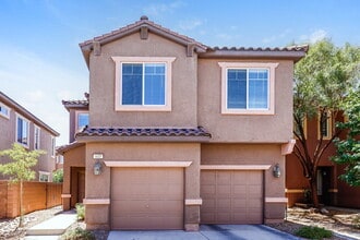 Building Photo - 643 Calamus Palm Pl