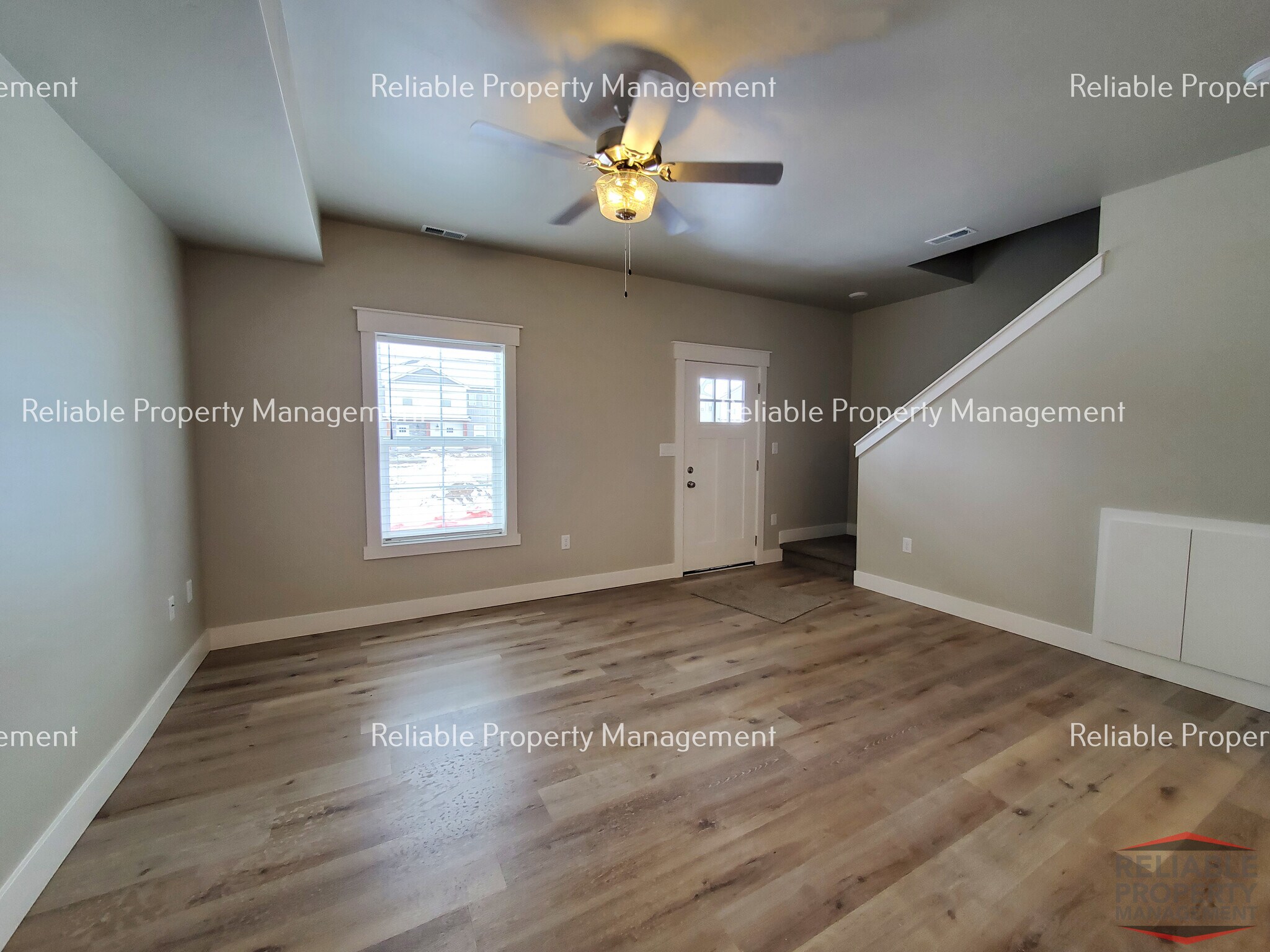 Building Photo - 359 N 3rd W