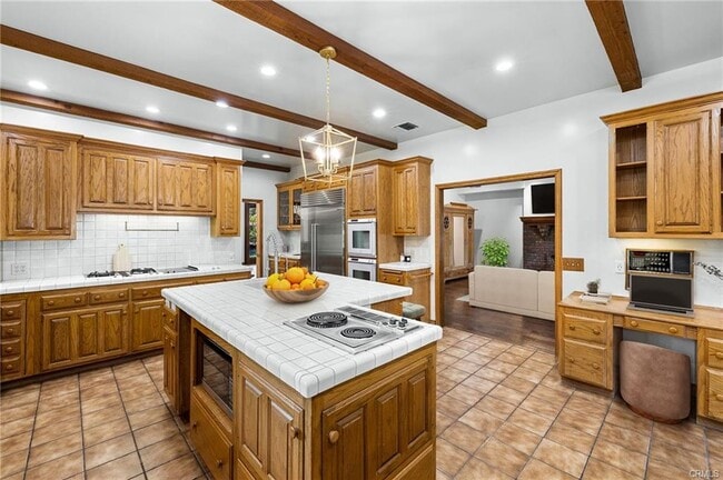 Building Photo - 533 Sierra Madre Ave