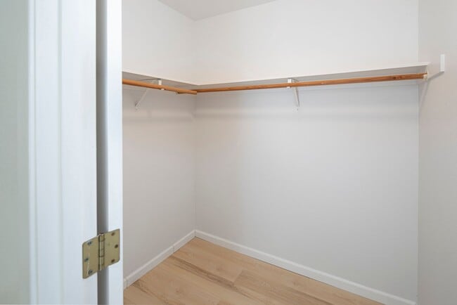 Building Photo - Lovely 3 Bedroom Home in Beautiful Los Alamos!