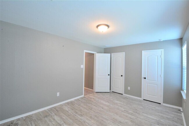 Building Photo - 522 Thunder Valley Trl