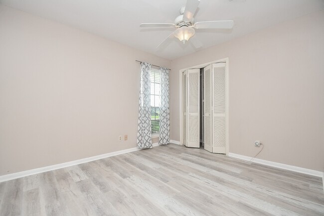Building Photo - 12939 Westmere Dr