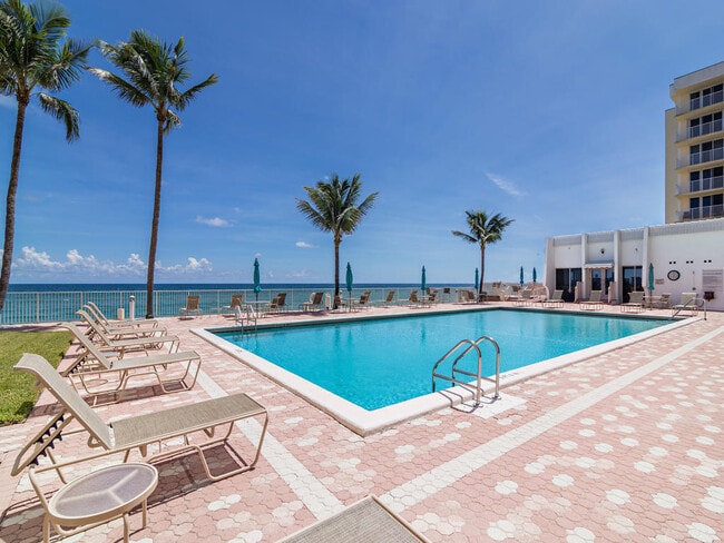 Building Photo - 3520 S Ocean Blvd