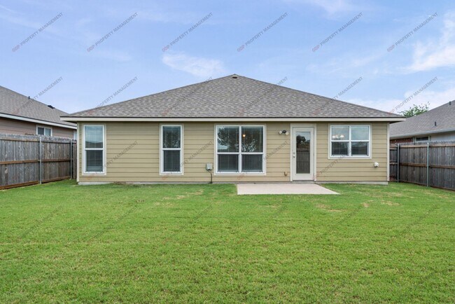 Building Photo - 7811 Redbrush