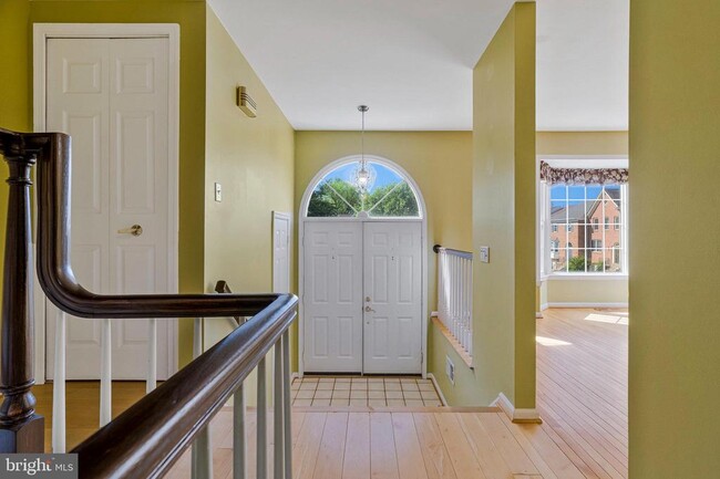 Building Photo - 4638 Luxberry Dr