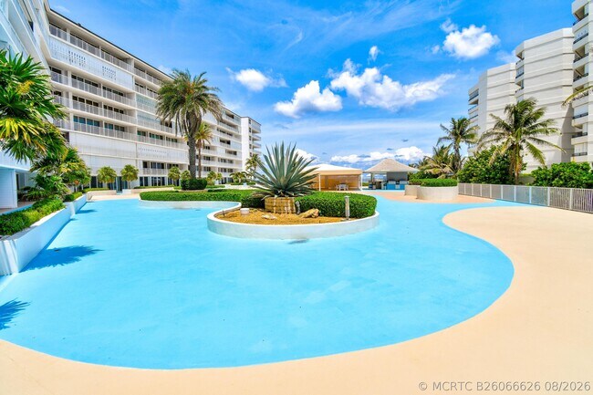 Building Photo - 3546 S Ocean Blvd
