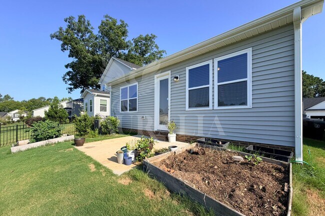 Building Photo - 219 Wood Orchid Ln