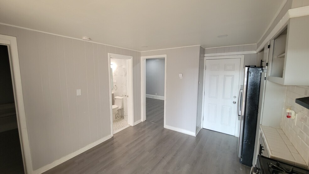 Building Photo - 6116 Palisade Ave