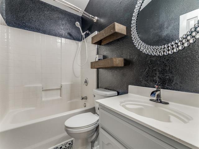 Building Photo - 2709 Mountain Lion Dr