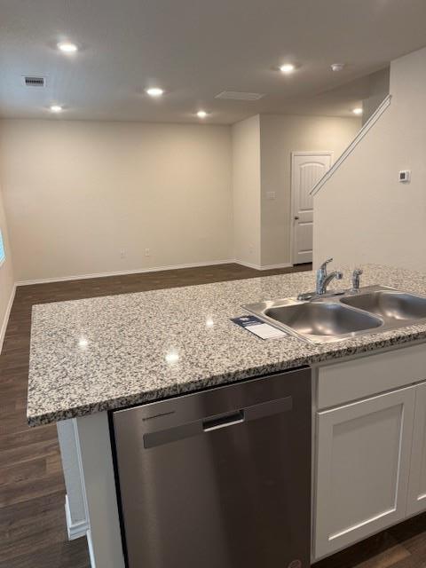 Building Photo - 263 Granary Dr